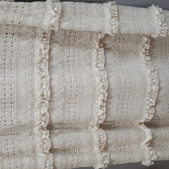 Emma Domb Vintage Long Tiered Cream Lace Dress, Size 13 - Picture 8 of 12